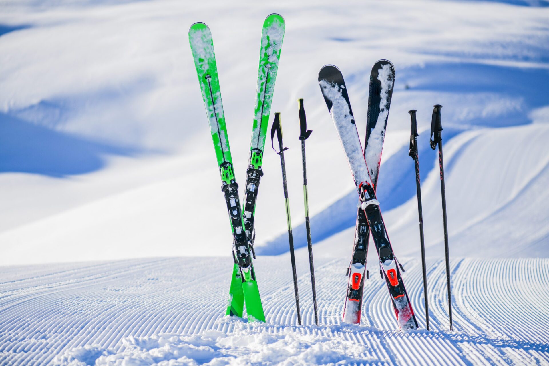How to Choose the Right Ski Rental Package in Vail (Sport vs. Performance vs. Demo)